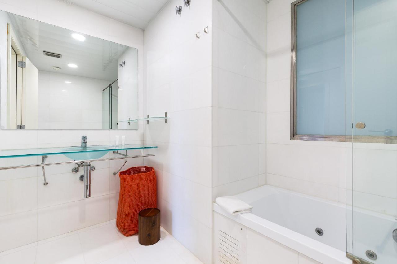 Ola Living Plaza Catalunya Apartment Barcelona Exterior photo