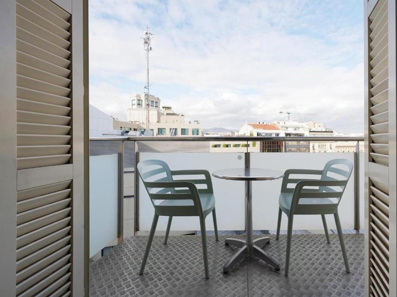 Ola Living Plaza Catalunya Apartment Barcelona Exterior photo